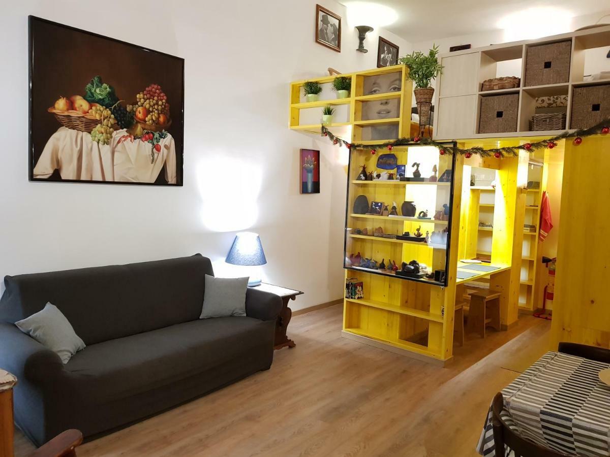 Graziella 27 Apartment เนเปิลส์ ภายนอก รูปภาพ